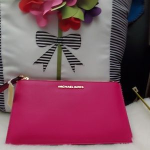 Michael Kors wristlet